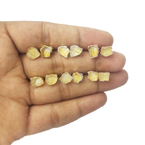 Citrin Rohe Ohrstecker - November Birthstone Ohrringe von Pinksquaredesign