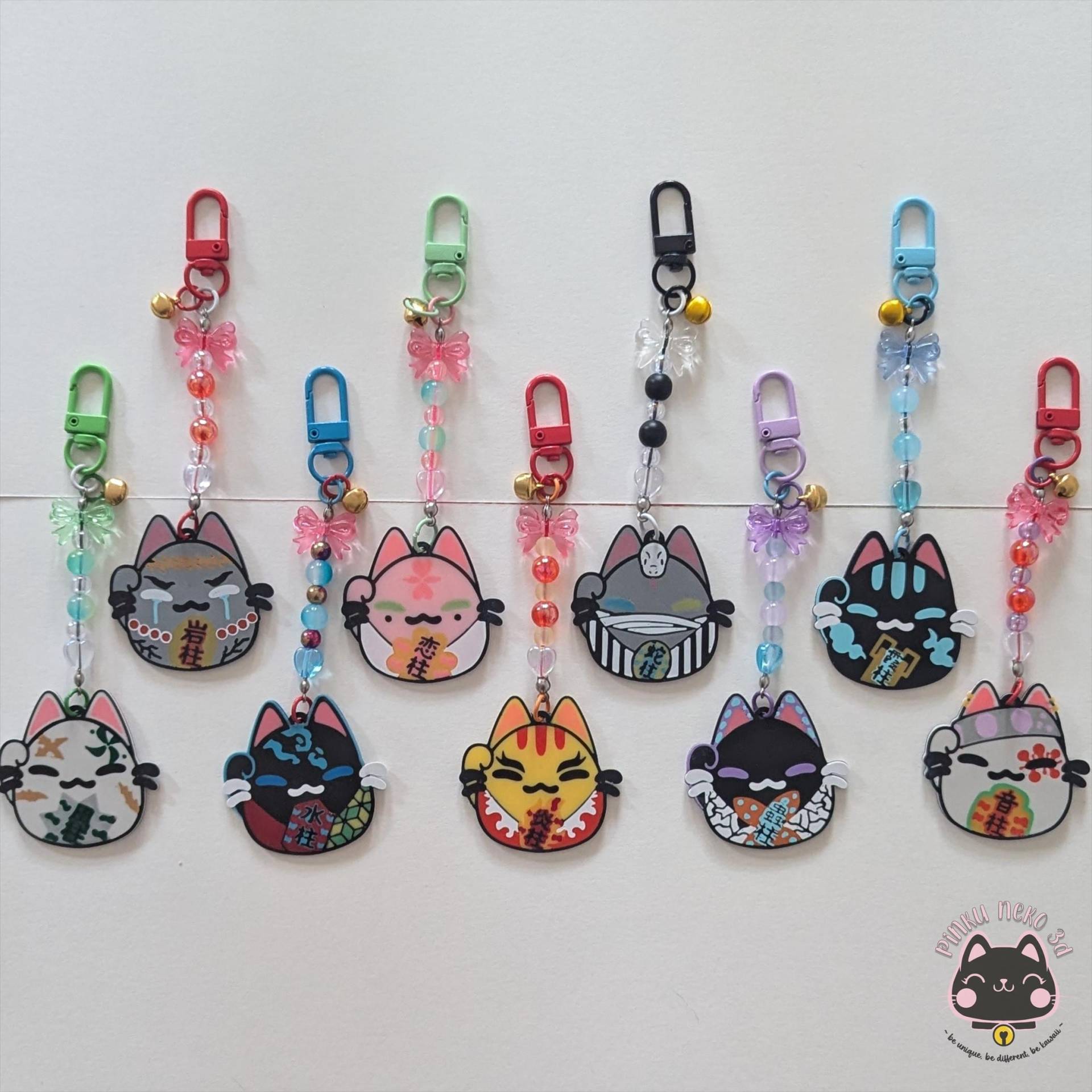 Hashiras Maneki Neko Perlen Schlüsselanhänger | Dämonentöter Glückskatze 3D Druck Charm Anhänger Kimetsu No Yaiba Manga Geschenk von PinkuNeko3D