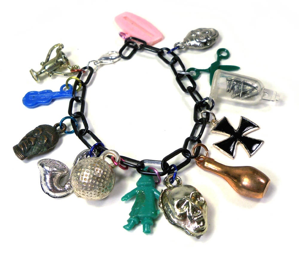 Jahrgang 1960 Kaugummi Maschine Charm Armband Super Kitschig Ooak Jahrgang 1960 Kaugummi Maschine Charm Armband Super Kitschig Ooak von PinkyAGoGo
