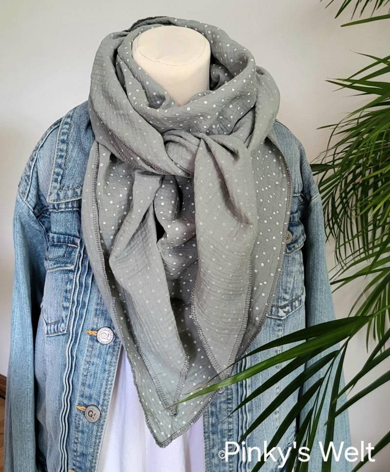 Musselintuch, Dreieckstuch, Halstuch, Leichter Musselinschal in Altgrün Mit Punkten von PinkysWelt