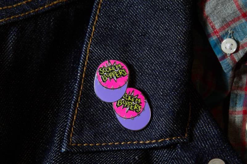 Sock'em Bopper Pin Sock'em Bopper Pin von Pinnuendo