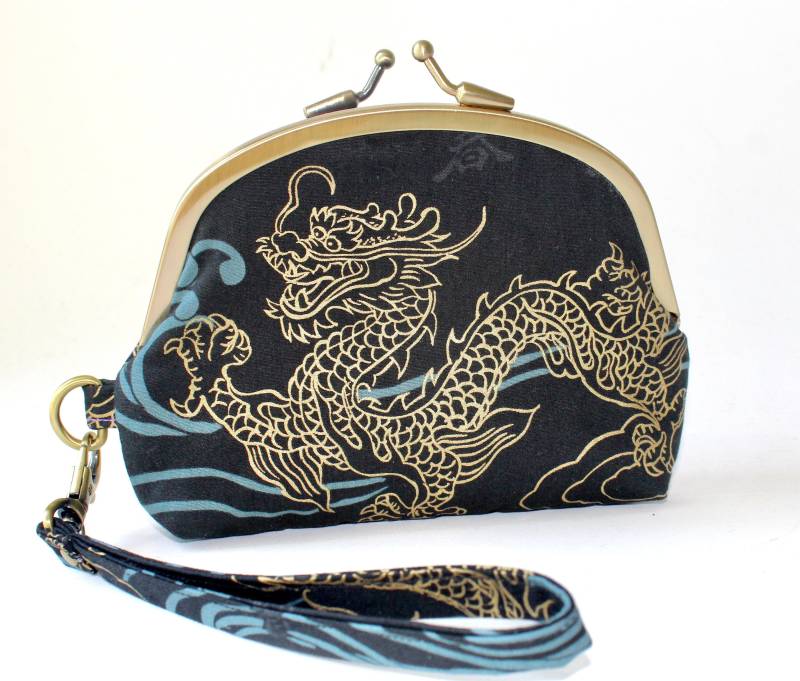 Dragon Double Frame Armband Schwarz & Gold Geldbörse von PinotByLyn