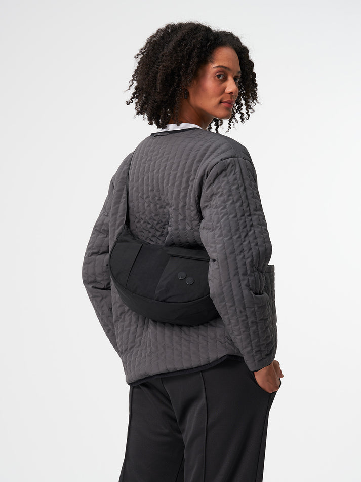 Cross Body Bag Modell: Krumm Medium von Pinqponq