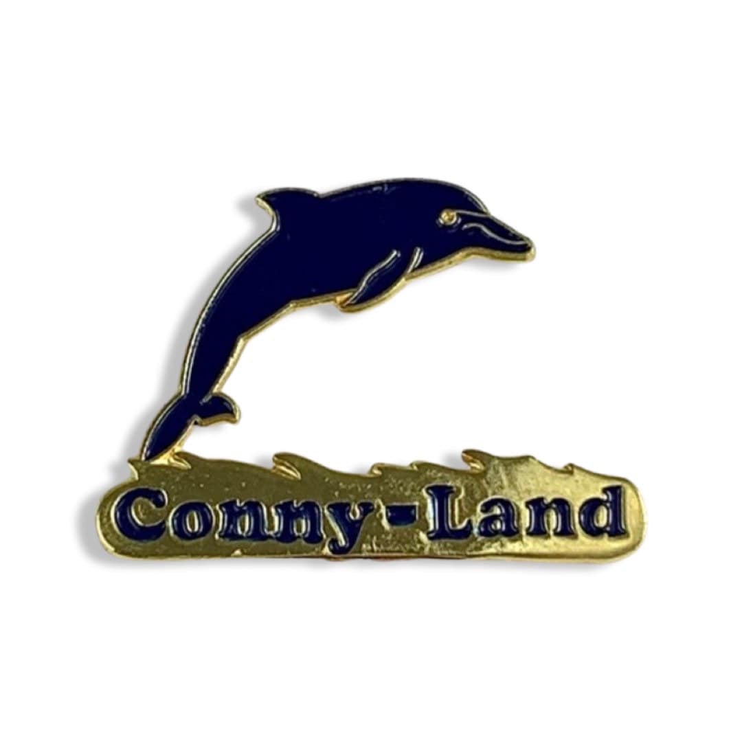Vintage Conny Land Anstecker Schweizer Freizeitpark Souvenir von PinsAndSins