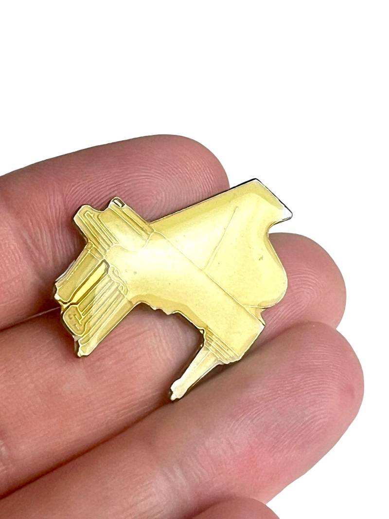 Vintage Flügel, Weiß, Anstecknadel Musikinstrument-Brosche Vintage Flügel, Weiß, Anstecknadel Musikinstrument-Brosche von PinsAndSins