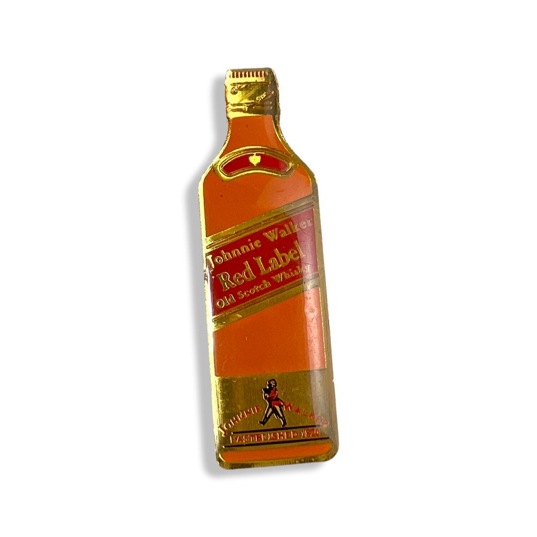 Vintage Johnny Walker Red Label Whisky Pin - Kleines Trinkgeschenk Liebhaber Abzeichen Krawattennadel Getränke Sammler Geschenk Miniatur Food von PinsAndSins