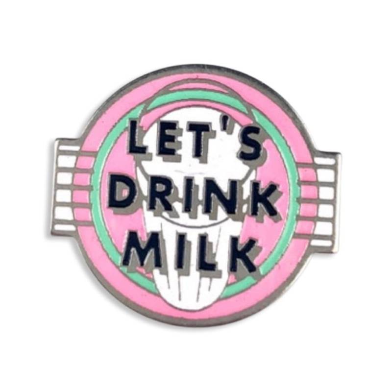 Vintage "Let's Drink Milk' Emaille Pin Milchbauern Geschenk von PinsAndSins