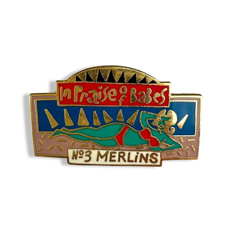 Vintage Merlins in Praise Of Babes Anstecker Anstecker Aus Emaille von PinsAndSins