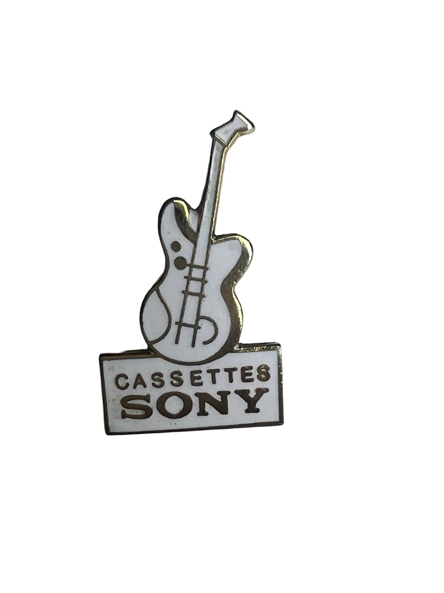 Vintage Sony Cassettes Gitarren Pin, 90Er Jahre Geschenk von PinsAndSins