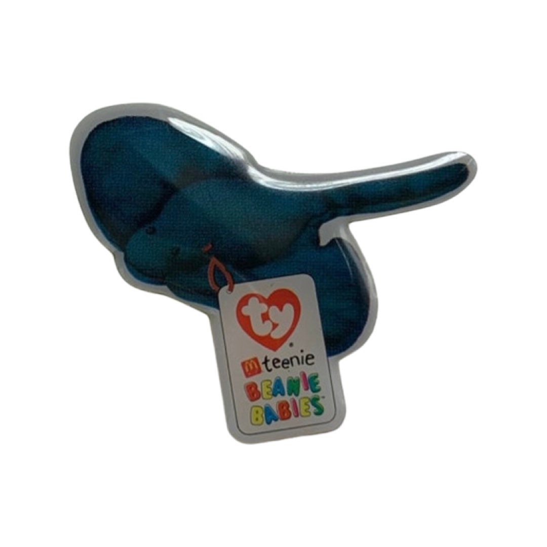 Vintage Sting The Ray Anstecker Goldener Teenie Beanie Anstecknadel Von Goldengie von PinsAndSins