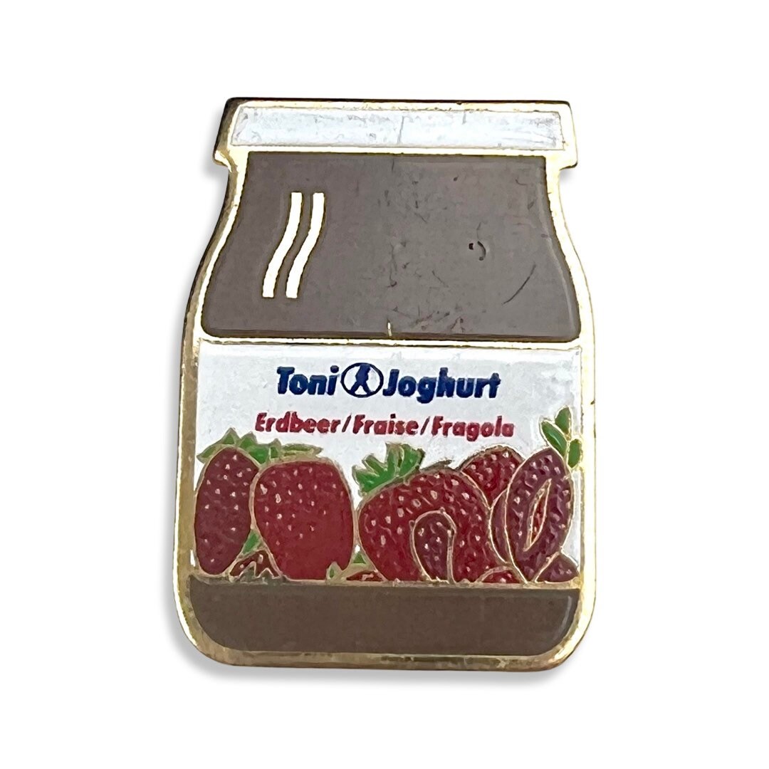Vintage Toni Joghurt Erdbeere Geschmacksrichtungen Pin von PinsAndSins