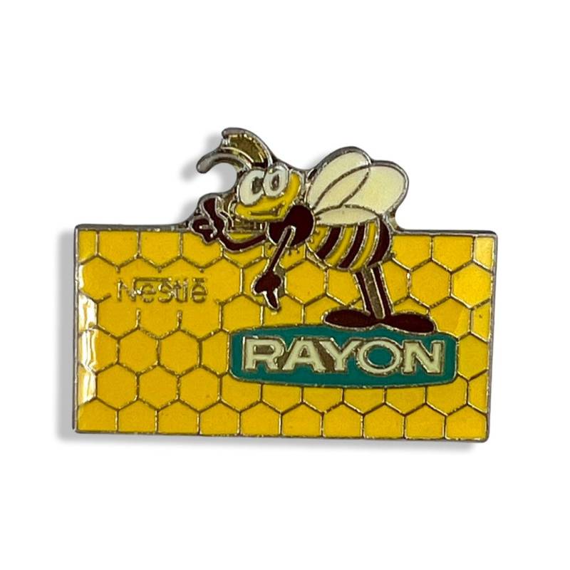 Vintage Viskose Nestle Pin von PinsAndSins