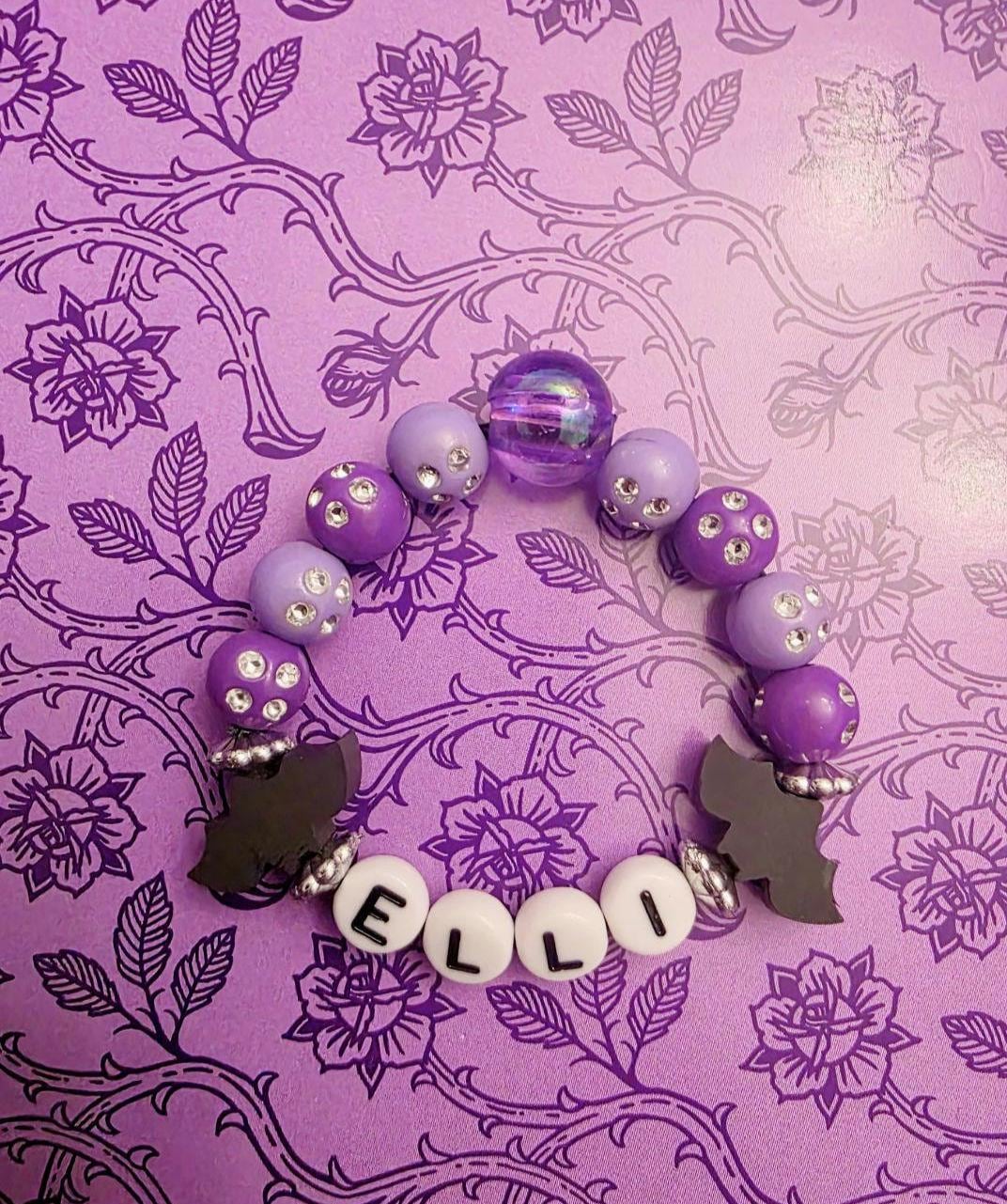 Individualisierbares Namens-Armband Mit Perlen - Lila Fledermaus von PinwareShop