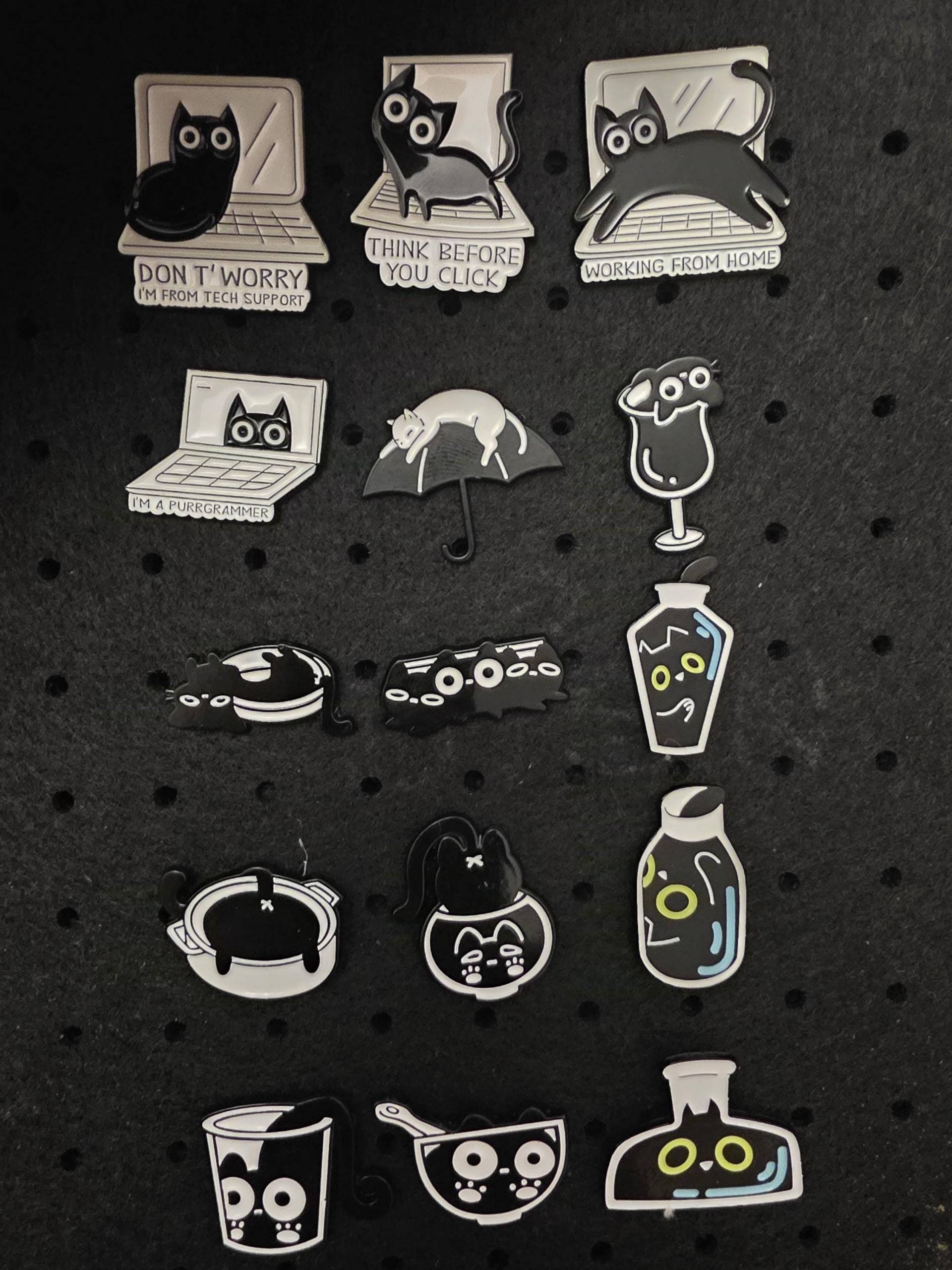 Pin Katzen Cat Emaille von PinwareShop