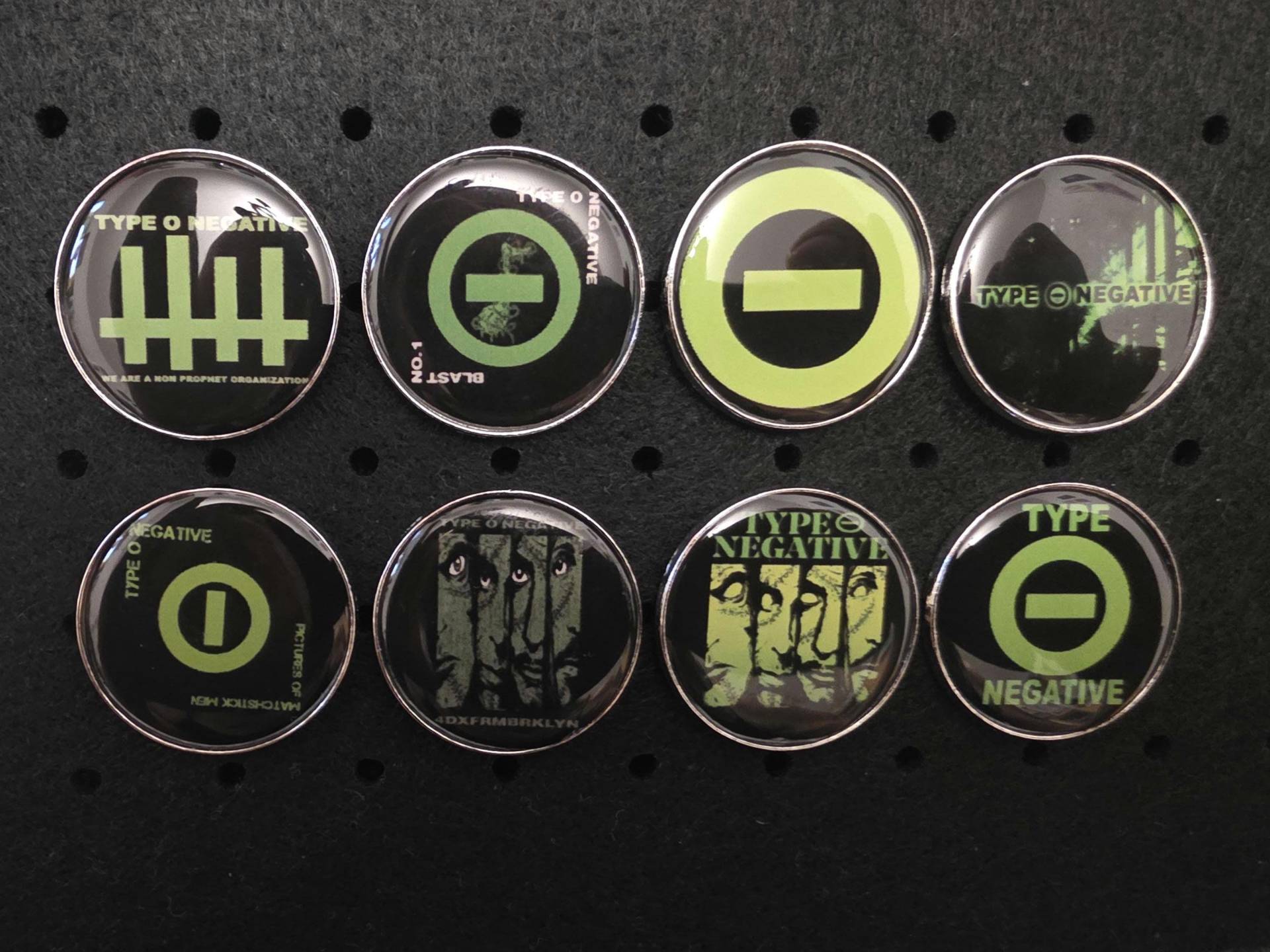 Type O Negative Pin Emaille Type O Negative Pin Emaille von PinwareShop