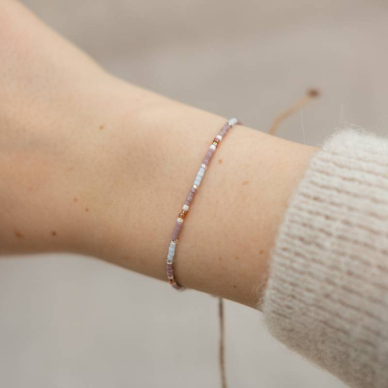 Buntes Perlenarmband "Light Purple" von Pipaperle