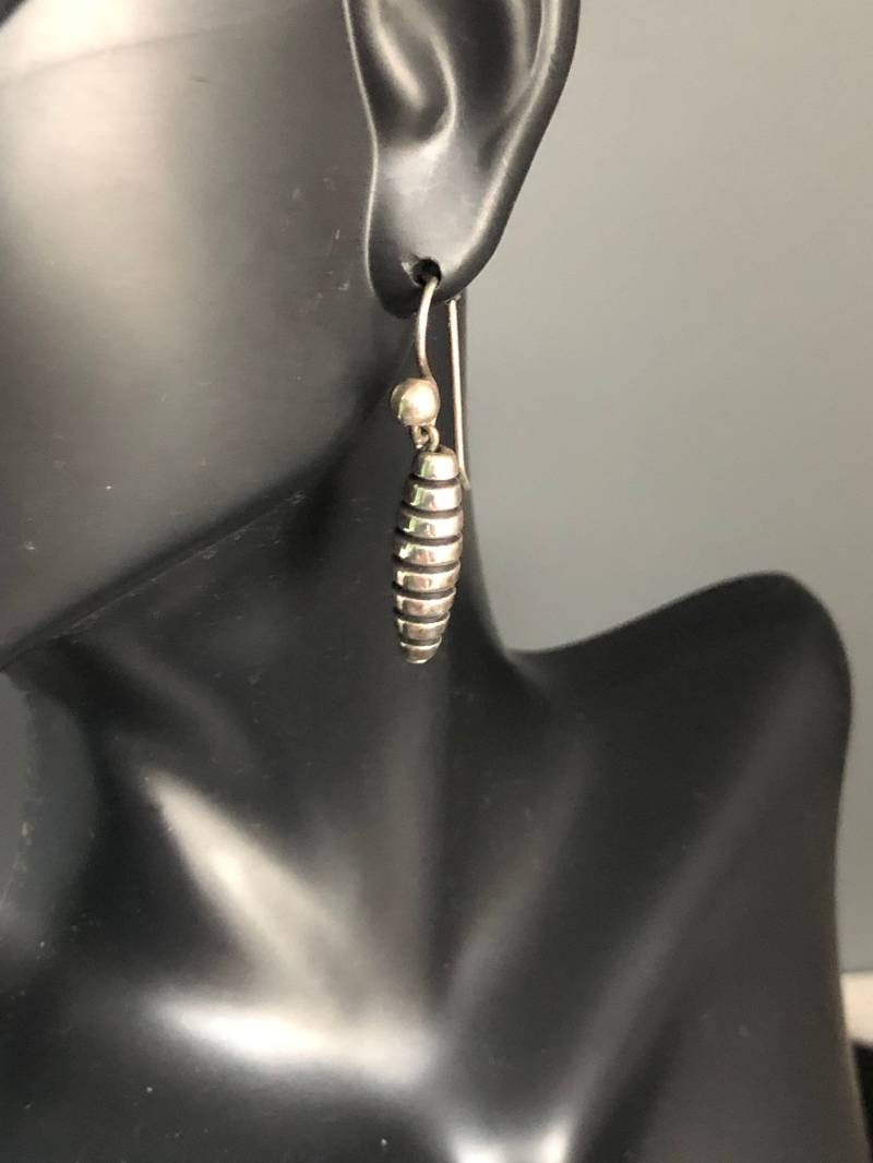 Vintage - Chrysalis Form Silber Ohrringe von PipersPanoply