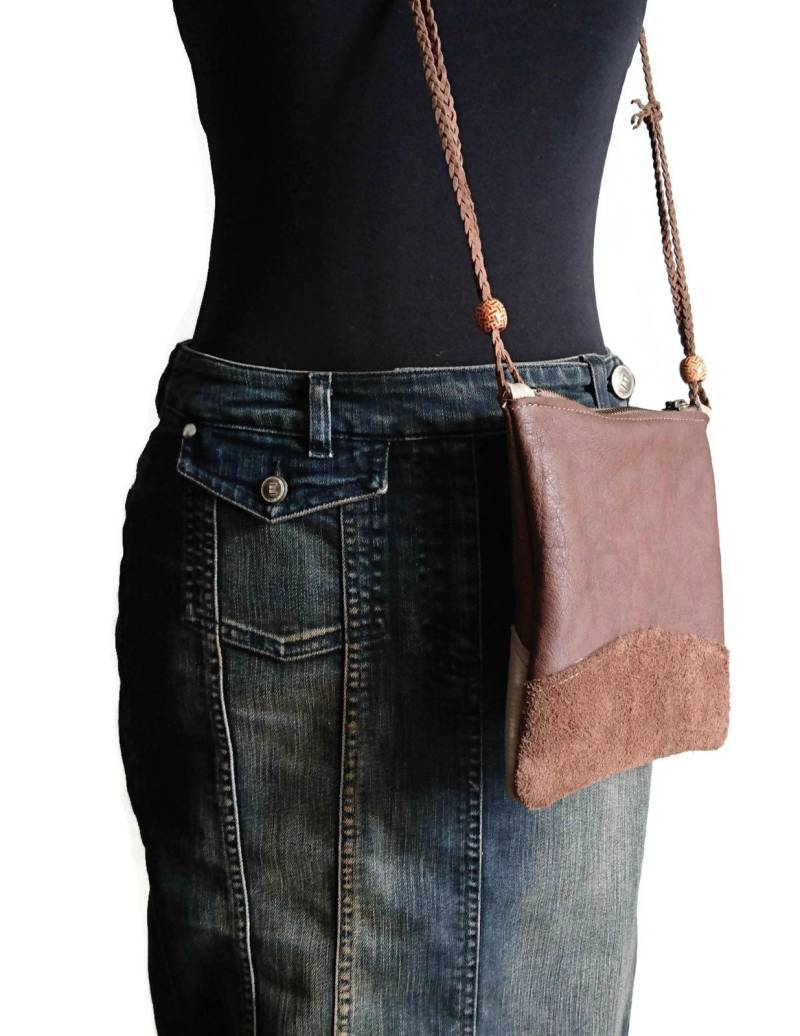Leder Crossbody Bag, Handliche Kleine Umhängetasche Mit Reißverschluss, Boho, Ibiza Tasche, Braune Ledertasche Verstellbarem Schultergurt von PippiesDesign