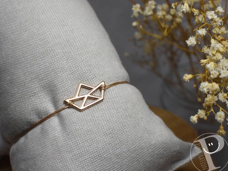 Armband Maritim Boot Papierboot Freundschaftsarmband Personalisierbar Geschenk Schmuck Perlenarmband Gold Liebe Abschied Reise Freundschaft Armband Maritim Boot Papierboot Freundschaftsarmband Personalisierbar Geschenk Schmuck Perlenarmband Gold Liebe Abschied Reise Freundschaft von Pipspiration