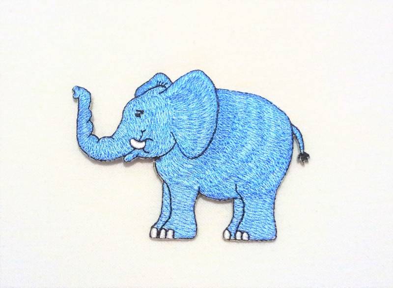 Bügelbild Elefant Blaue Applikation | B 9 cm X H 7 cm von Piratespatches