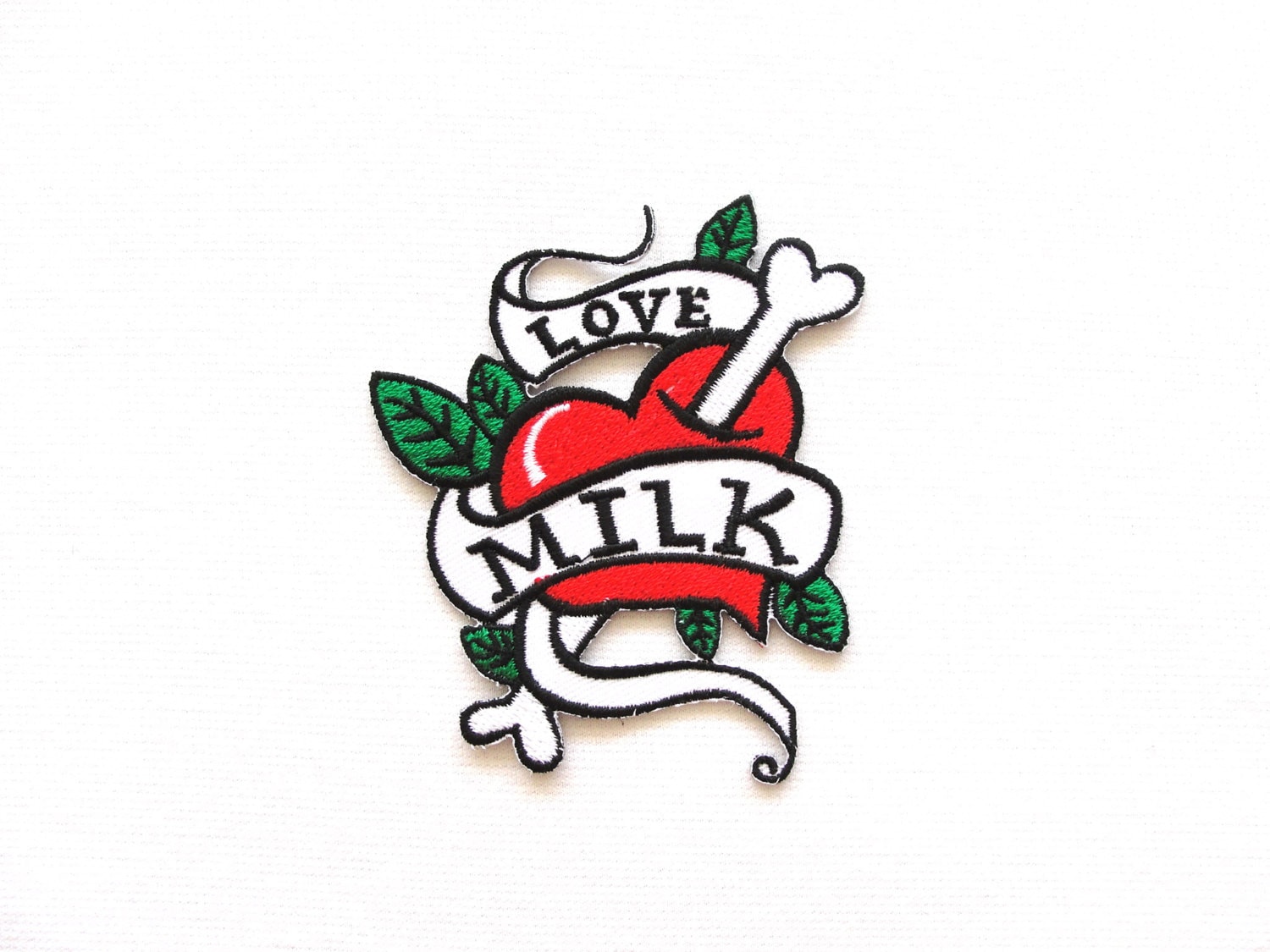 Liebesmilch Tattoo Aufnäher von Piratespatches