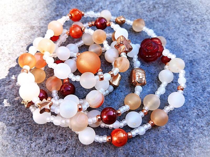 Perlenkettte Energie - Karneol Rotgold Buddha Kette Polaris Weiss Rot Orang Matt Perle Glasblumenperle Boho Miyuki Malakette Perlenkettte Energie - Karneol Rotgold Buddha Kette Polaris Weiss Rot Orang Matt Perle Glasblumenperle Boho Miyuki Malakette von Ammerseeperle