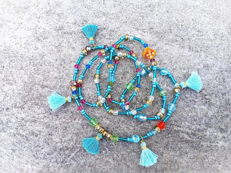 Quastekette Kette - Türkis Petrol Swarowski Quasten 40 cm 20 Zart Hippie Boho Selbstgemacht Unikat Ibiza Quastekette Kette - Türkis Petrol Swarowski Quasten 40 cm 20 Zart Hippie Boho Selbstgemacht Unikat Ibiza von Ammerseeperle