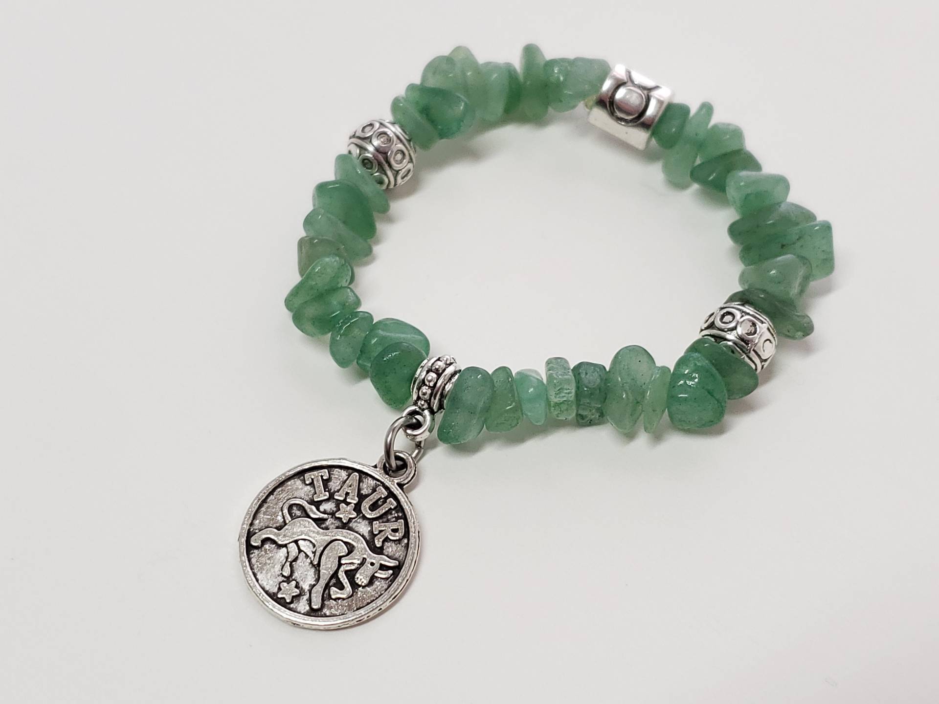 Sternzeichen Armband - Stier Mai Geburtsstein Birthstone Astrologie Schmuck von PiscesGems