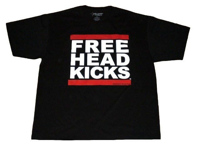 Free Head Kicks T-Shirt Free Head Kicks T-Shirt von FreeHeadkicks