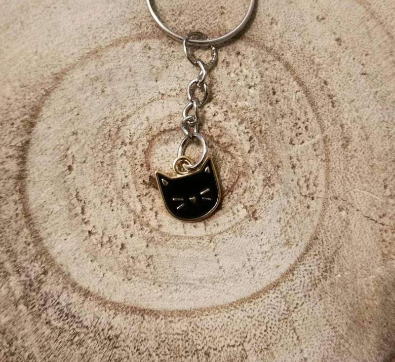 Lächelde Katze | Keychain Keyring Charm Anhänger Für Katzenbesitzer. Glücksbringer Haustier Fans Und Katzen Liebhaber von PixLabTM