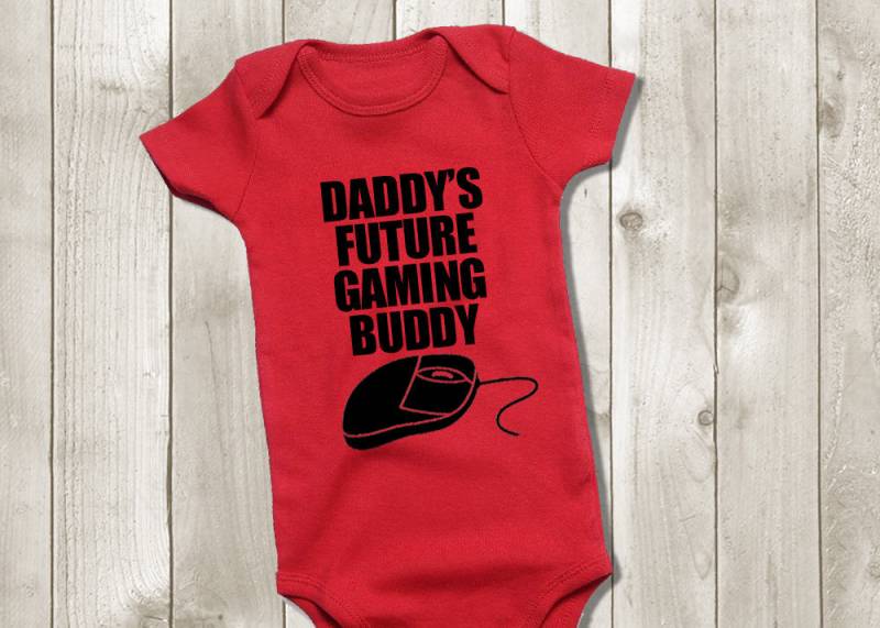 Daddy's Future Gaming Buddy Body - Pc Gamer Baby Outfit Computer Maus Geek Schwangerschaftansage Jungen-Babypartygeschenk von PixelPerfectCS