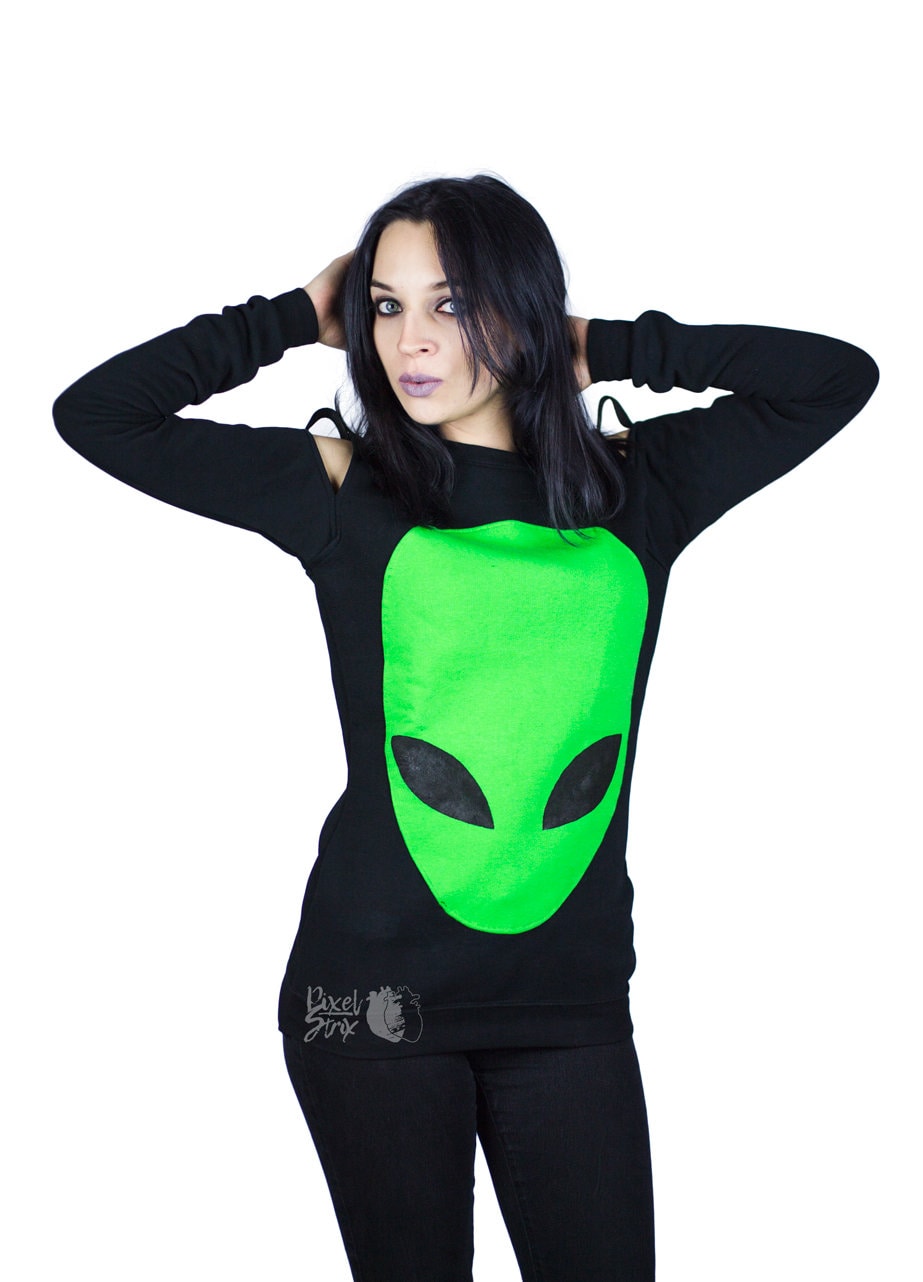 Gothic Hoodie - Alien Sweatshirt Langarm-Grunge-Ästhetik Gothic Hoodie - Alien Sweatshirt Langarm-Grunge-Ästhetik von PixelStrix