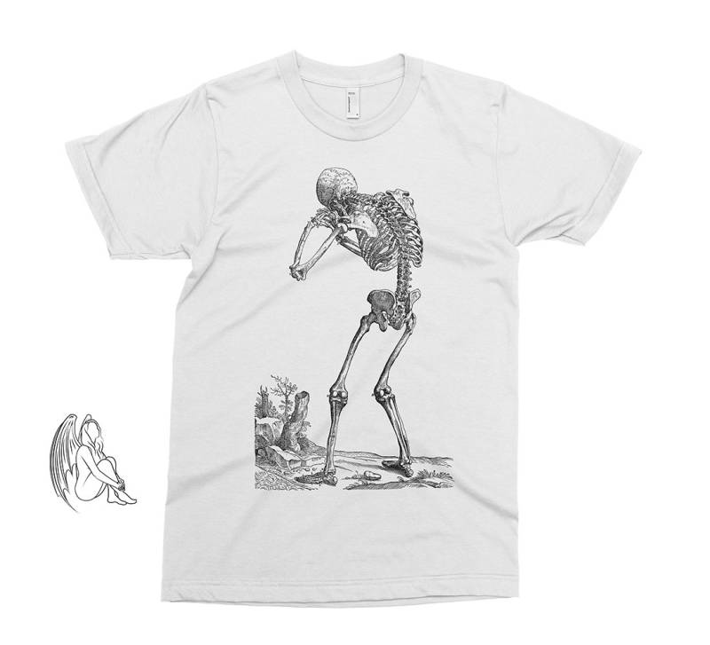 Betendes Skelett - Andreas Vesalius T-Shirt, Schädel, Medizin, Gravur, Anatomie, 16 von PixieApparelShop