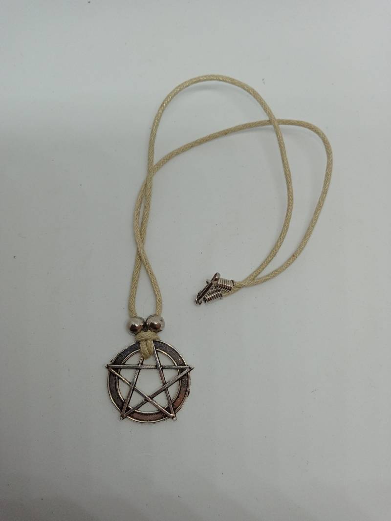 Pentagram Pentagram von PixieEmCrafts