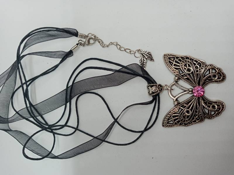 Schmetterling Schwarz Und Rosa von PixieEmCrafts