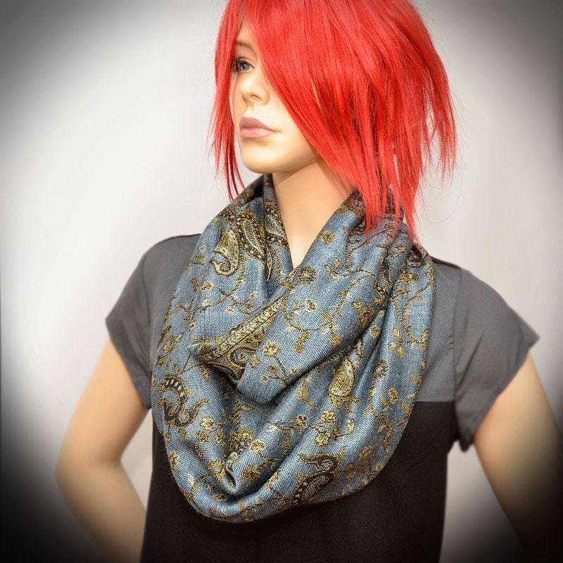 Infinity Schal - Jeans Mit Gold Paisley Free Shipping Uns von Pixiesdance