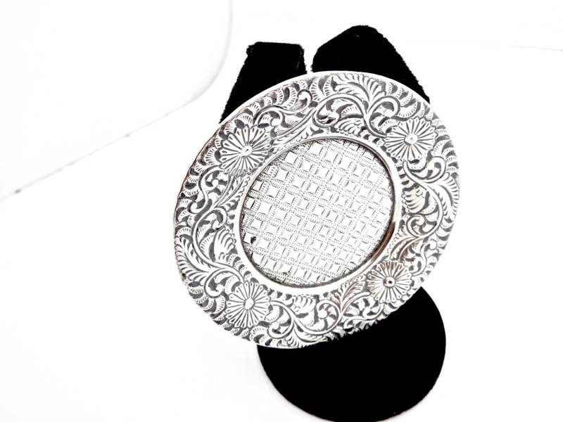 Antik Sterling Pin Tray Schale 925Er Silber Floral Graviert Pin Ring Tablett Petite Dominick & Haff Antik Sterling Pin Tray Schale 925Er Silber Floral Graviert Pin Ring Tablett Petite Dominick & Haff von Pizzapusshorse