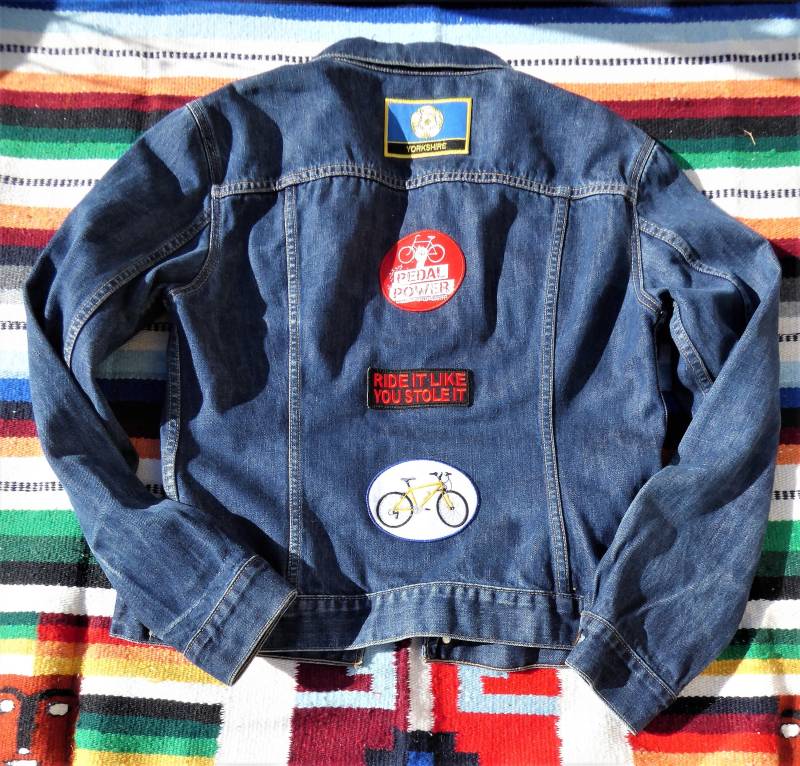 Tour De Yorkshire Cycling Theme Levi Denim Jacke Personalisiert Nachgearbeitet &handgenäht Mit Motiven Größe Xl von PizzazzReworked