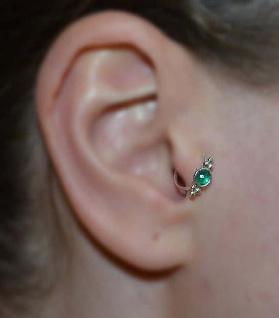 3mm Smaragd Tragus Ohrring/Silber Nasenring - Tragus Piercing Conch Knorpel Hoop Ohrring Ring 16G Rook von PjCreationsStudio