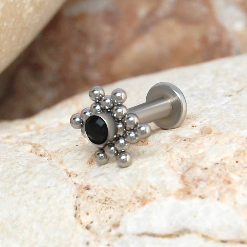 Medusa-Lippenring Aus Chirurgenstahl - Philtrum-Schmuck Monroe-Piercing Tragus-Labret Conch-Ohrring Mit Flacher Rückseite Labret-Ohrstecker von PjCreationsStudio