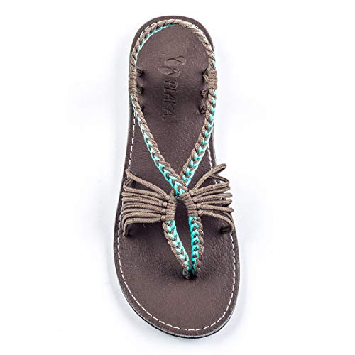 Plaka Seashell Bequeme Sandalen für Damen, leicht dehnbar, flache Wandersandalen, Riemchensandalen für Damen, eleganter Stil, perfekt für Strandspaziergänge und Pool, türkis-grau, 38 EU Plaka Seashell Bequeme Sandalen für Damen, leicht dehnbar, flache Wandersandalen, Riemchensandalen für Damen, eleganter Stil, perfekt für Strandspaziergänge und Pool, türkis-grau, 38 EU von Plaka