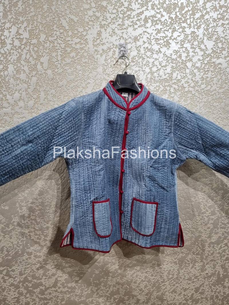 Weiche Samt Gesteppte Volle Ärmel Kurze Jacke | Mit Kragen Kurzer Blazer Solide Gesteppte, Gepolsterte Samtjacke Hippie Folklore von PlakshaVogue