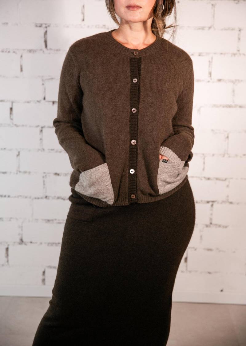 Damen Cardigan Aus 100% Yakwolle// 2 Taschen Grau Größe S-L/Größe Varialble//Colorblock von PlanMix