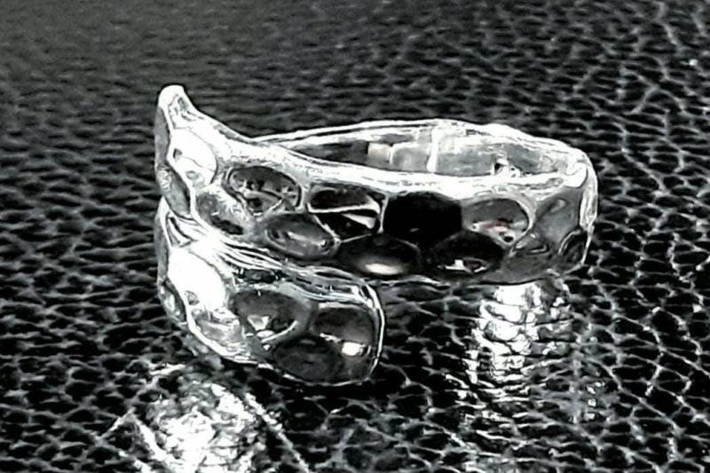 Gewickelt Bis Ring 925 Sterling Silber Ring Metallarbeit Einstellbar Hand Gehämmert Band Wrap Rund Up Breites Daumenring von PlanetEarthHandmade