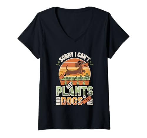 Damen Dog Lover Sorry I Can't My Plants and Dogs Need Me Gardening T-Shirt mit V-Ausschnitt Damen Dog Lover Sorry I Can't My Plants and Dogs Need Me Gardening T-Shirt mit V-Ausschnitt von Plant and Dog Mom & Dog Dad Humor Designs