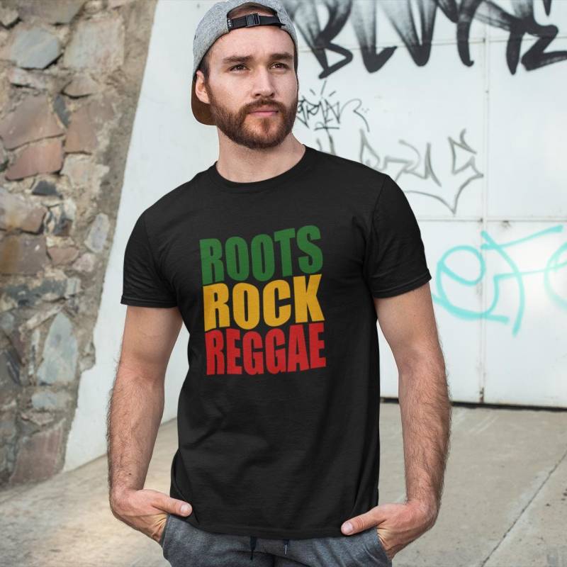 Roots, Rock, Reggae T-Shirt von PlasticRevolution
