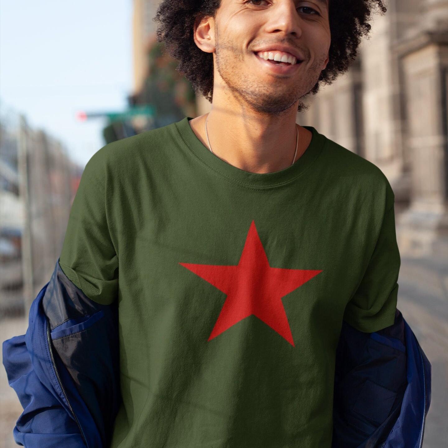 Rotes Stern-T-Shirt Rotes Stern-T-Shirt von PlasticRevolution