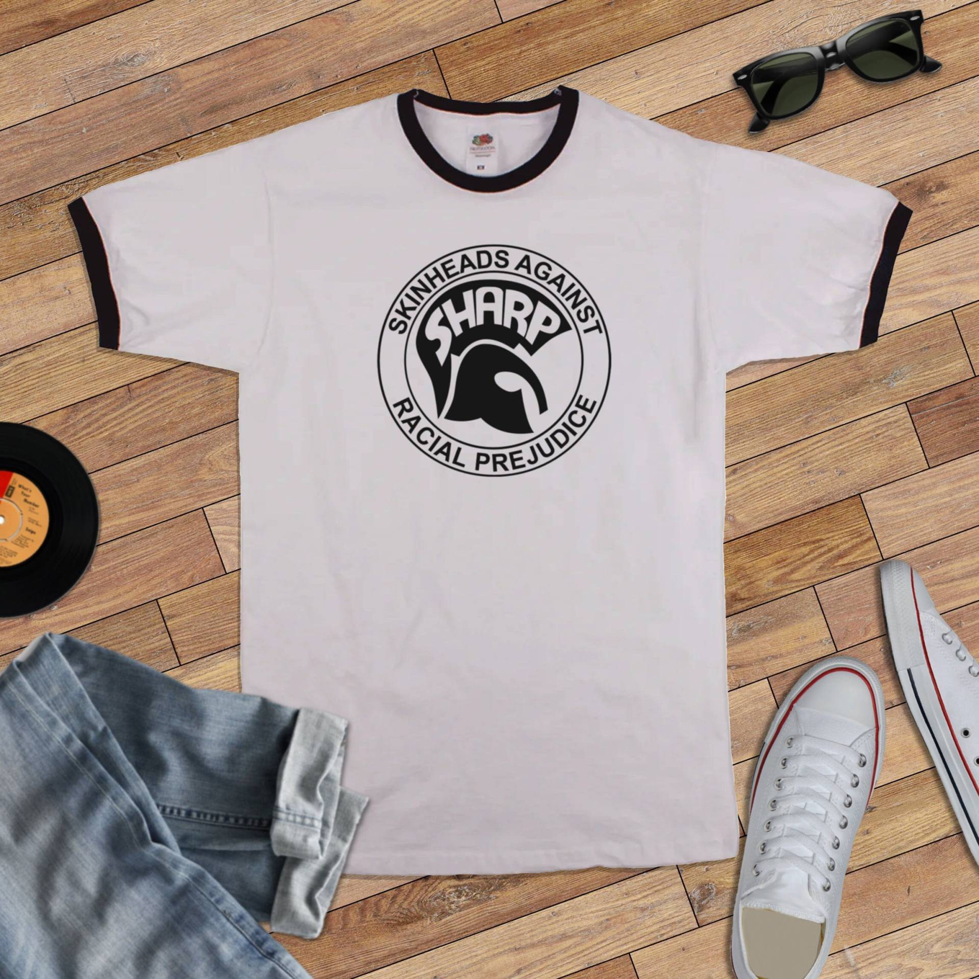 Sharp - Skinheads Gegen Rassenvorurteile Ringer T-Shirt Sharp - Skinheads Gegen Rassenvorurteile Ringer T-Shirt von PlasticRevolution