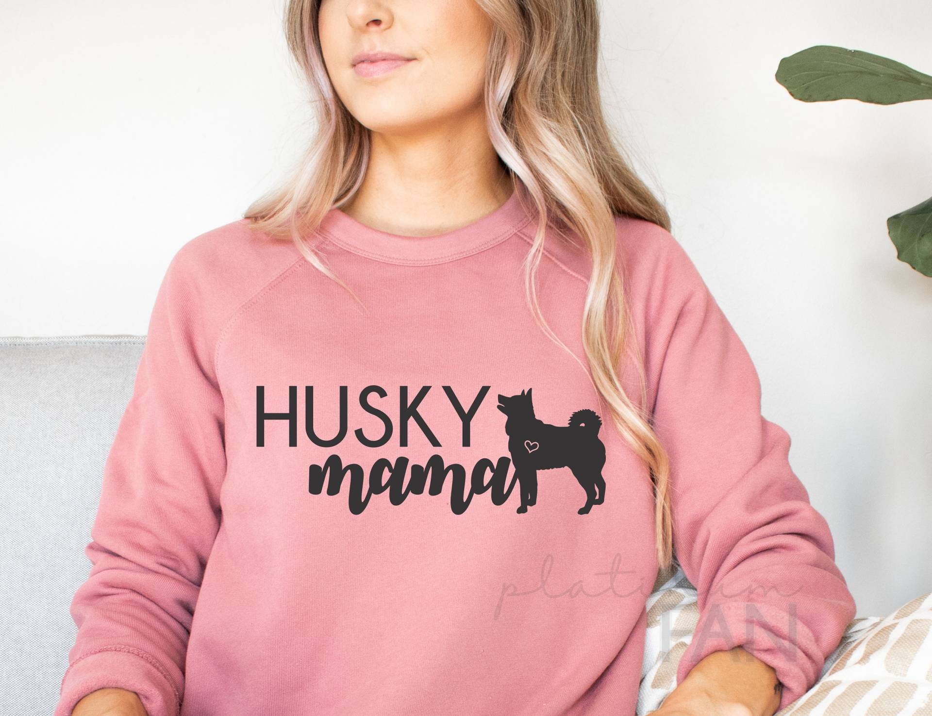 Husky Mama Sweatshirt, Personalisiertes Mom Shirt von PlatinumFan