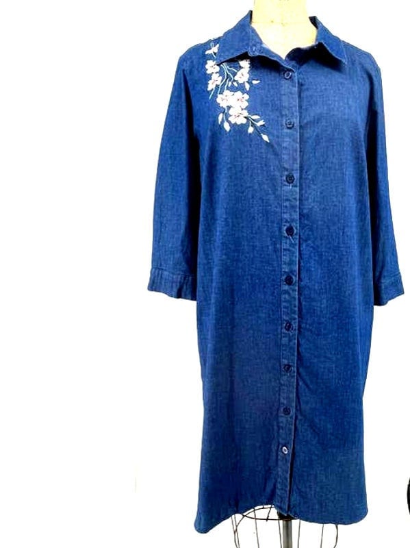 Bob Mackie Wearable Art Besticktes Vintage Blumen Jeanskleid Blaues Kleid Größe L von PlayhouseVintageShop